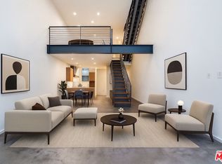 1220 N Orange Grove Ave APT 6, West Hollywood, CA 90046