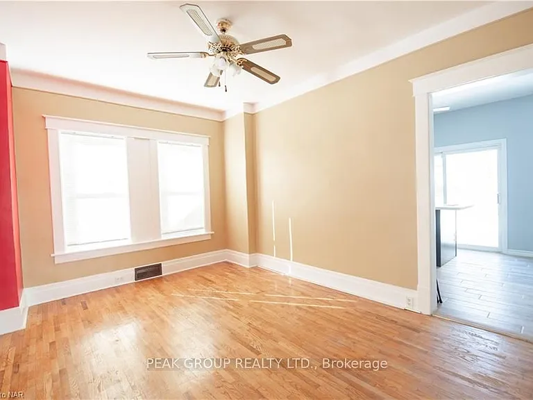 4747 4th Ave — Photo 15