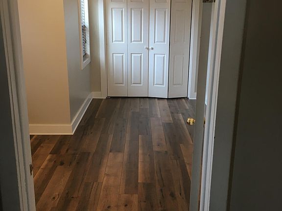 3rd image of 448 E Sunset Ave