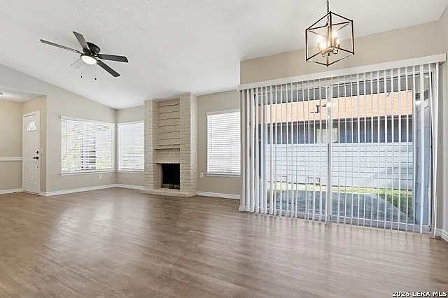 9855 Meadow Way — Photo 8