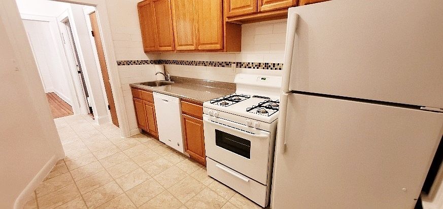 1st image of 25-41 32nd St #2