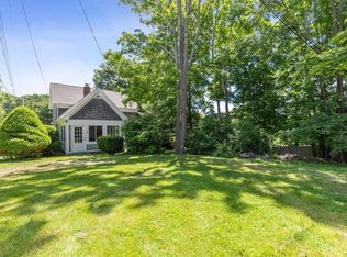 7 Tarrs Rd, Gloucester, MA 01930