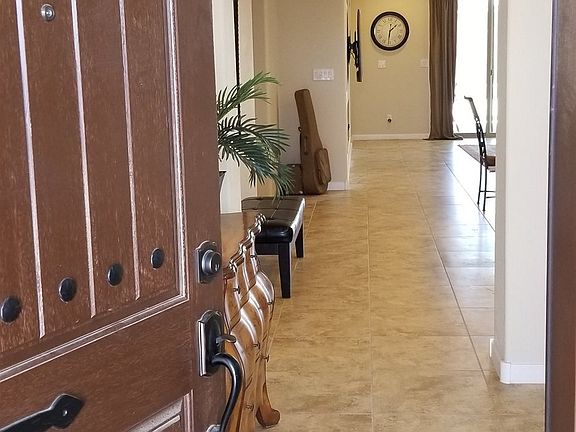 3rd image of 4740 Viento Del Norte