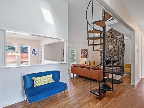5th image of 5808 Ackerman Ave