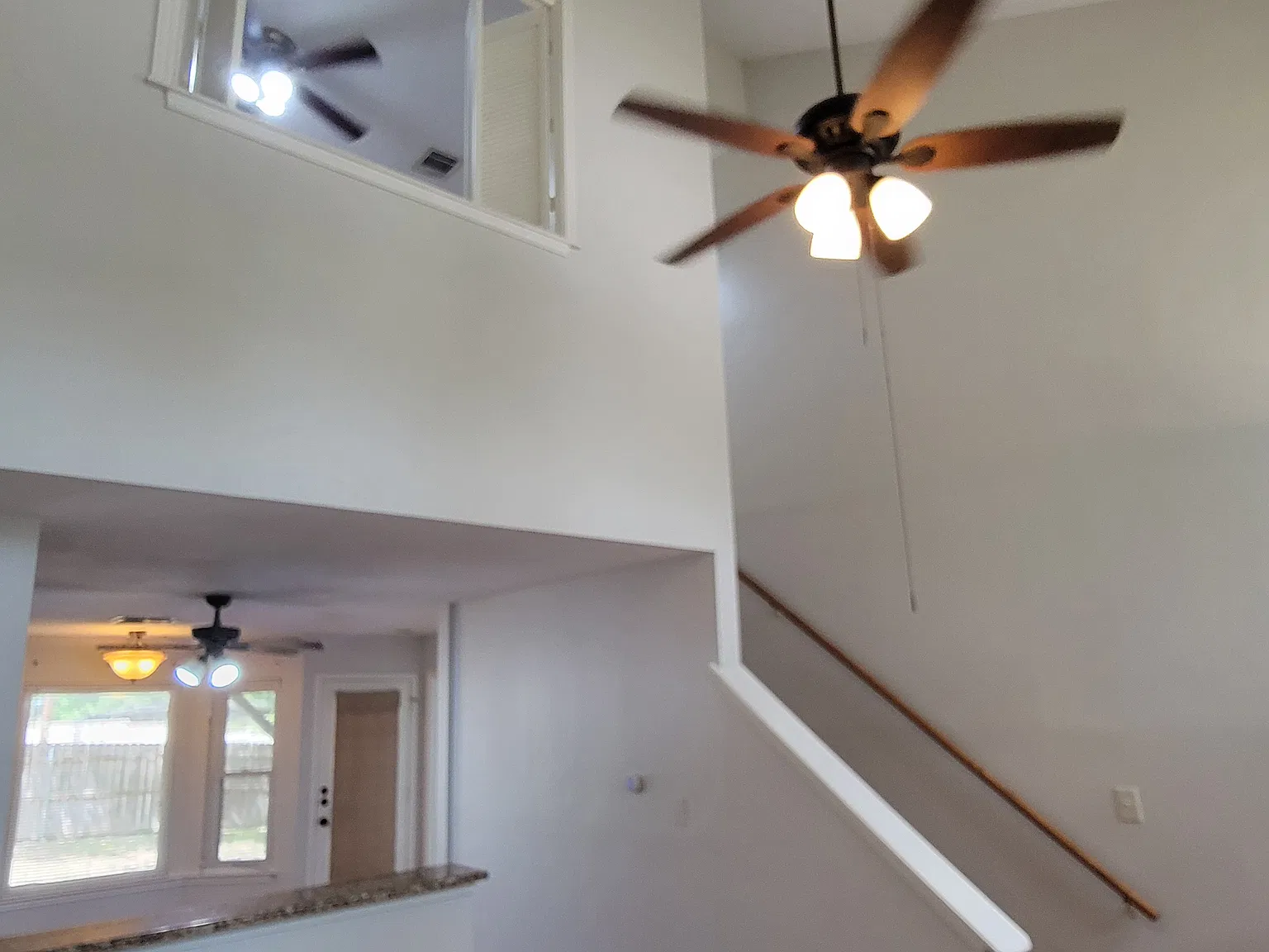 2 bed, 2.5 bath, 938 sqft, $1,550 — Photo 4