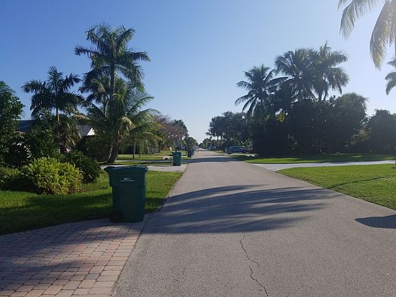 5th image of 569 104th Ave N