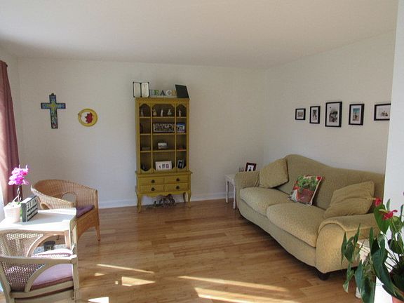 2nd image of 3413 Kanawha Dr