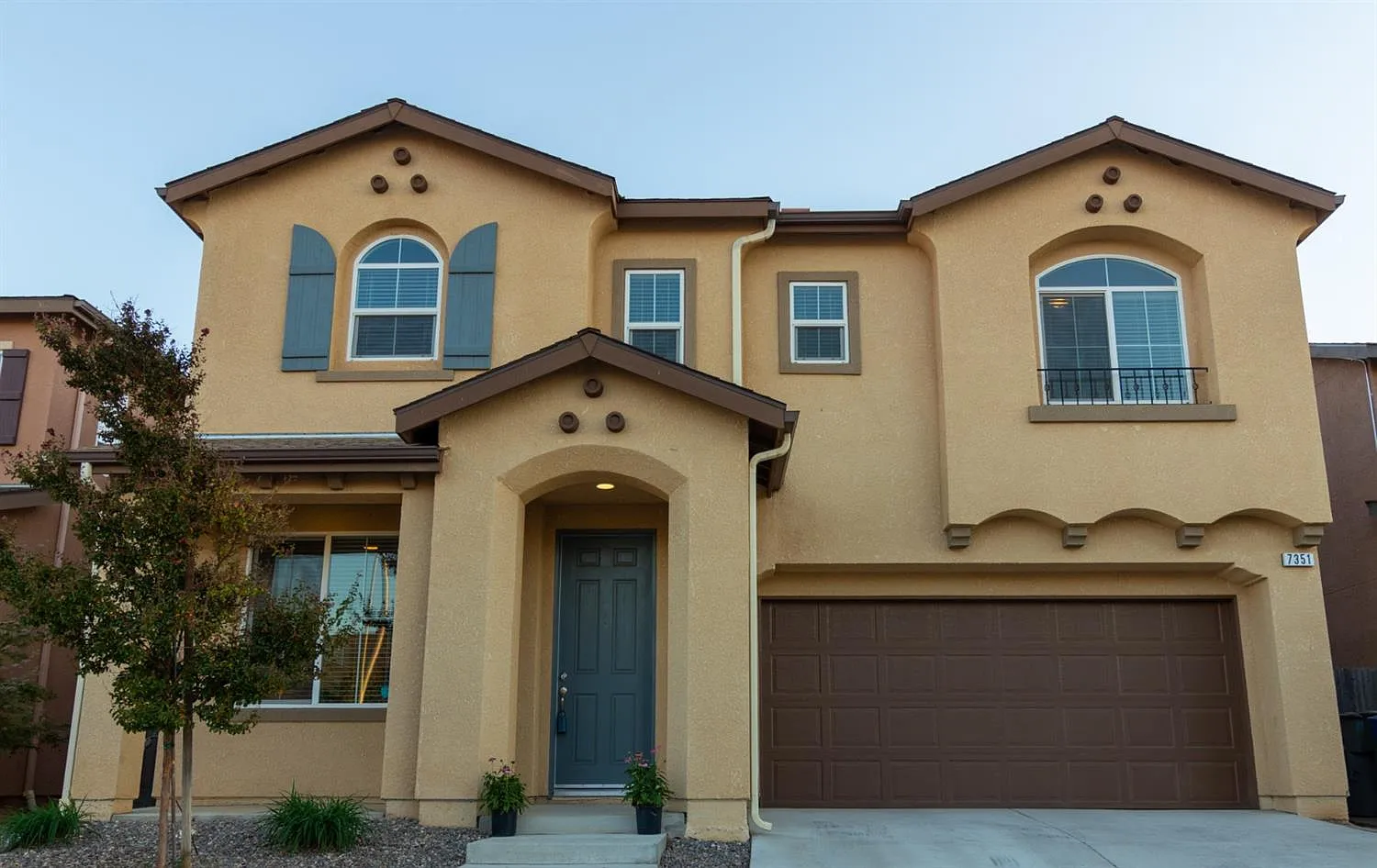7351 E Ramona Way photo 1
