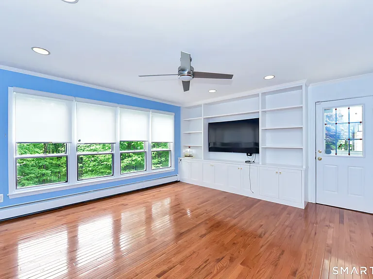 17 Grey Hollow Rd — Photo 12