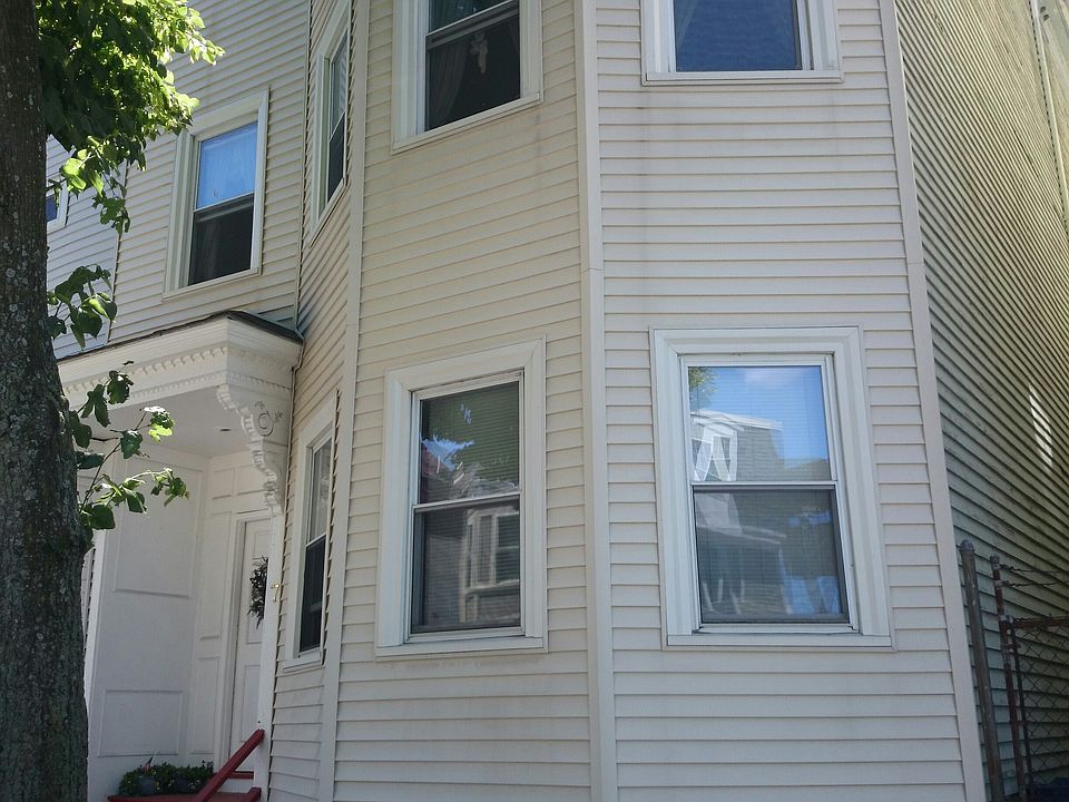 2nd image of 7 O St #2