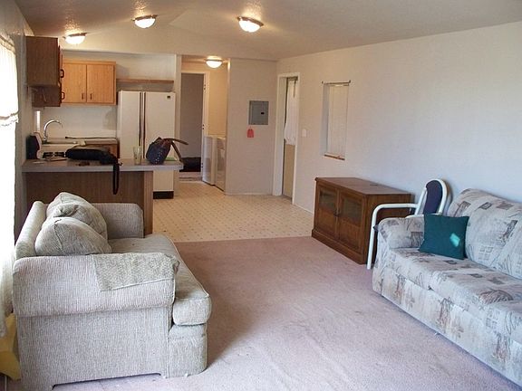 3rd image of 849 Branstetter Ave