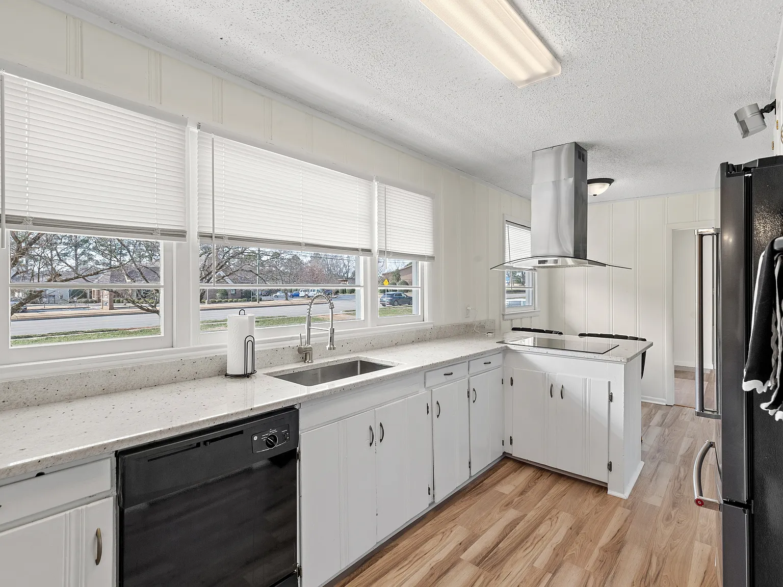Whitesburg Drive 8009 - 1 — Photo 4