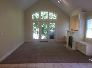 7130 Cary Ave, Gleneden Beach, OR 97388
