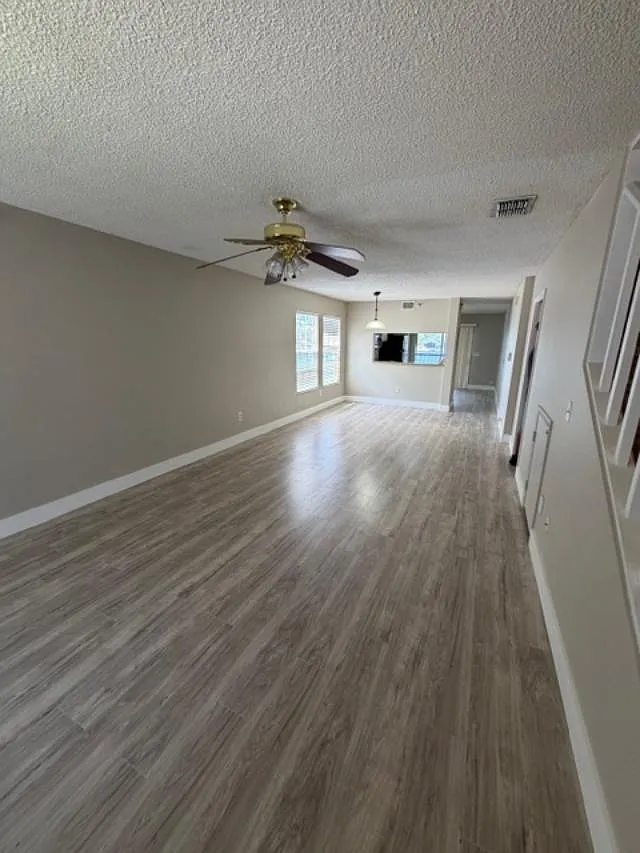 2 bed, 2.5 bath, 1260 sqft, $1,495 — Photo 2
