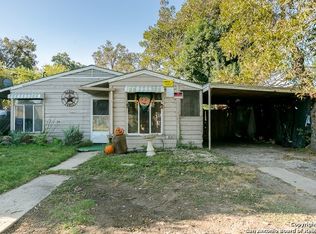 760 E Locust St, San Antonio, TX 78212