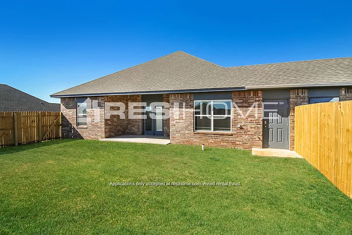 8090B Wesley Ave — Photo 14