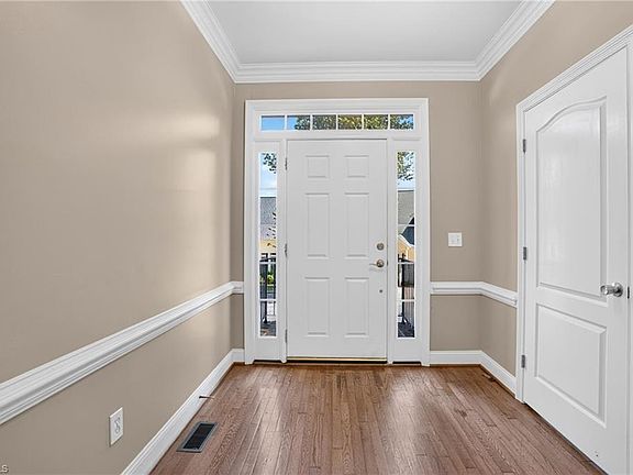 4th image of 2 Park Village Ct Unit F