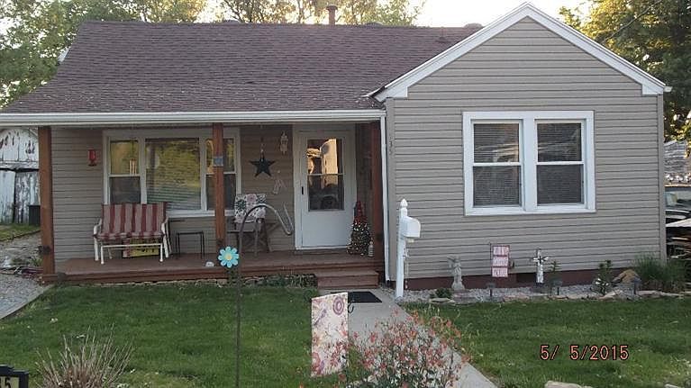 1st image of 135 N Elmarch Ave
