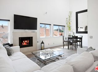 432 S Hamel Rd APT 302, Los Angeles, CA 90048