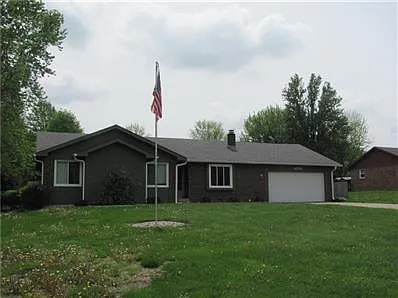 4051 W Fairview Rd photo 1