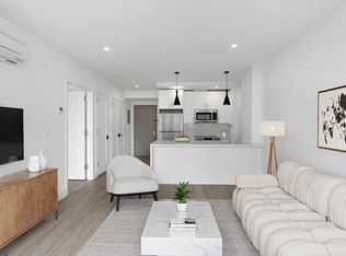 26-12 4th St #6B, Astoria, NY 11102