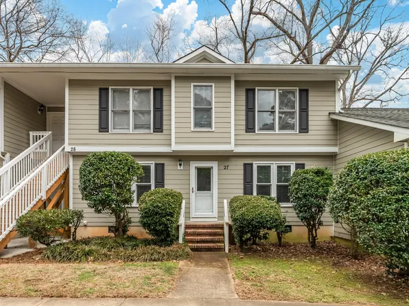 121 Westview Dr APT 27, Carrboro, NC 27510