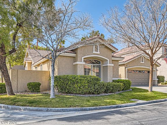 2nd image of 2209 Timber Rose Dr
