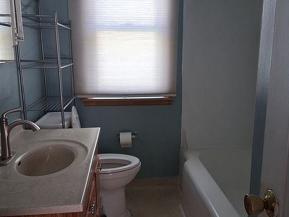 5th image of 1205 S 55th St