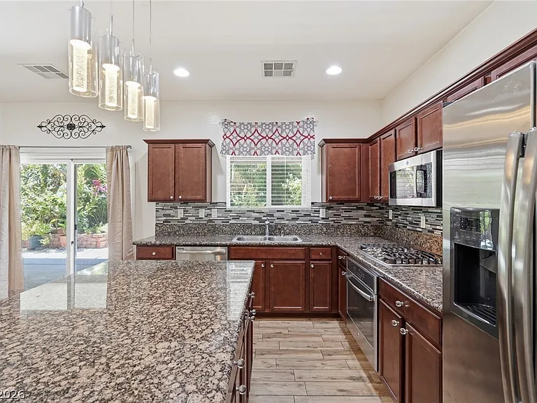 6765 Bristle Falls St — Photo 14