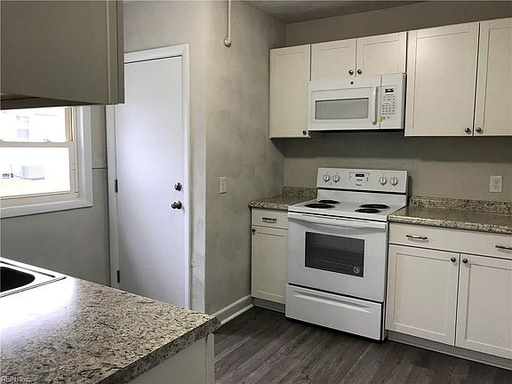 3rd image of 4502 Bankhead Ave #A