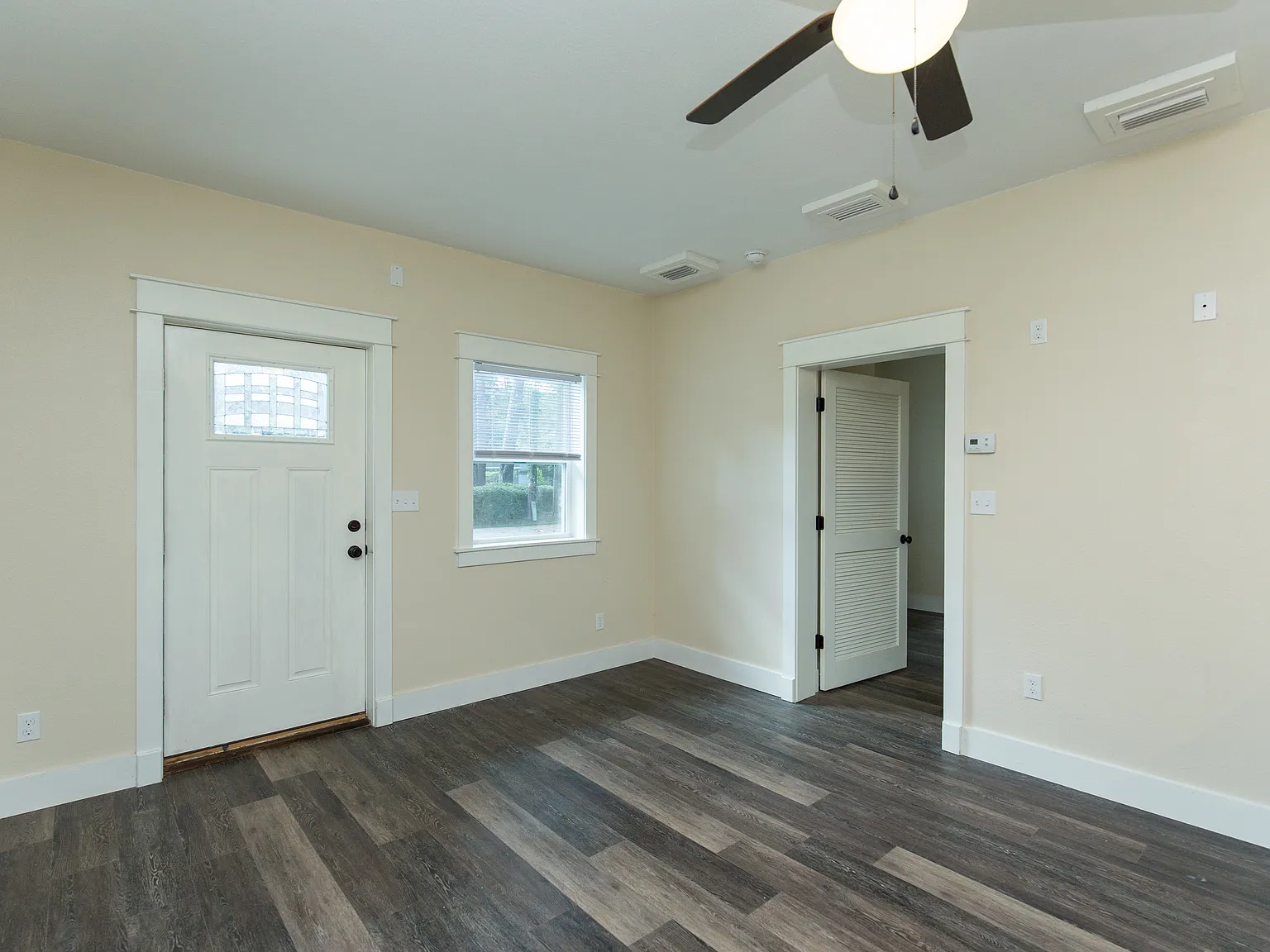 1500 Dacron Dr - #101 — Photo 3