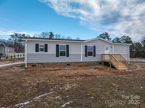 2nd image of 203 Grassy Field Ct #27