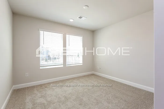 245 Victory Creek Ln — Photo 13