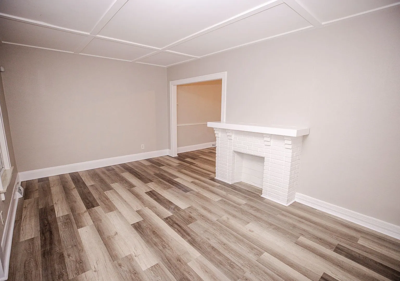 Beautifully remodeled three bedroom home in East Toledo! — Photo 4
