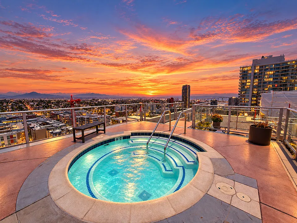 1080 Park Blvd #708
