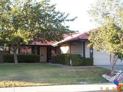 1523 W Avenue H11, Lancaster, CA, 93534