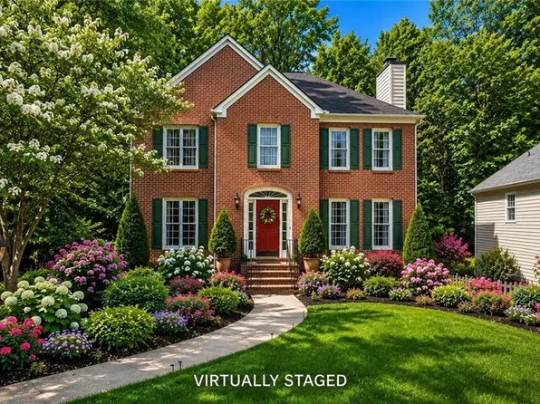 2059 Sanderlings Dr NW, Kennesaw, GA 30152