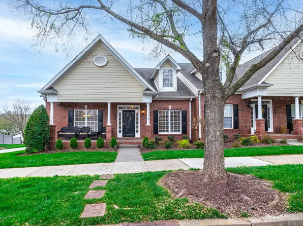 1319 Decatur Cir, Franklin, TN 37067