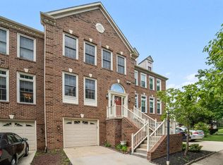 12680 Granite Ridge Dr, Gaithersburg, MD 20878
