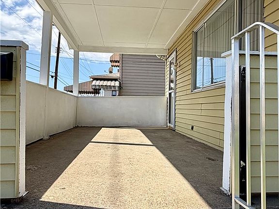 3rd image of 641 Garfield St