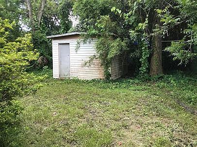 1st image of 1250 W 27th St