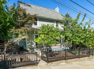 131 Church St, Ashland, OR