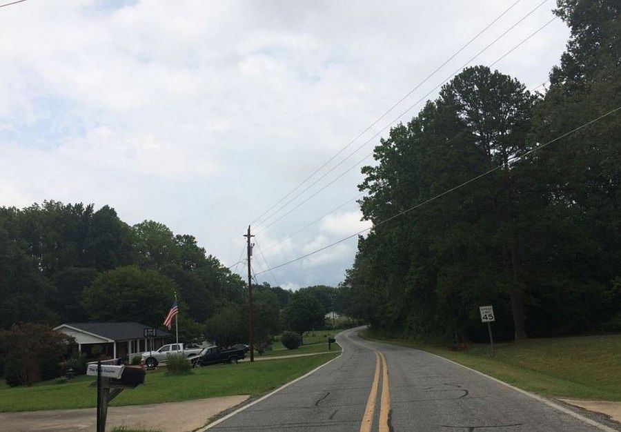 2nd image of 1891 Oak Grove Church Rd