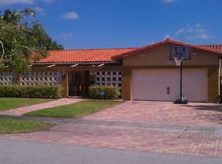 9861 SW 12th Ter, Miami, FL 33174