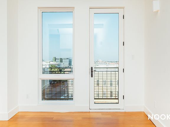 3rd image of 215 Freeman St #5G