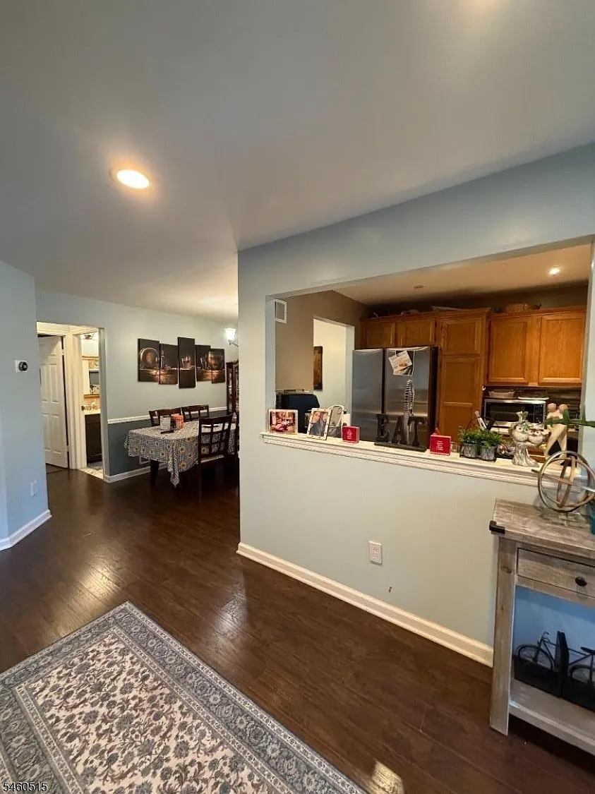 2 bed, 2.0 bath, $2,500 — Photo 4
