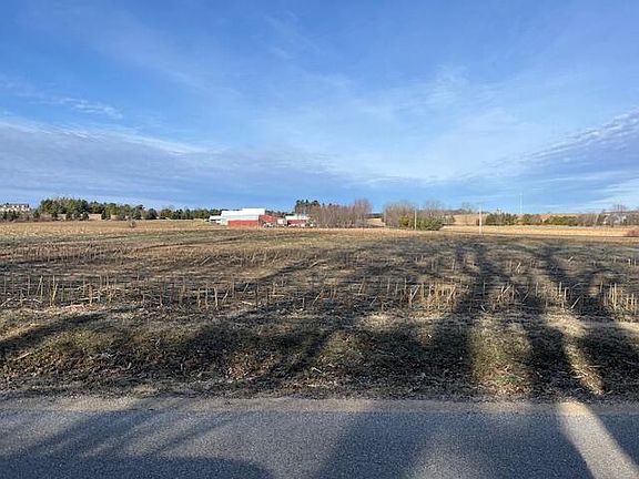 3rd image of 0 RIVER VALLEY ROAD