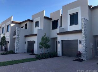 20953 NE 2nd Ave, Miami, FL 33179