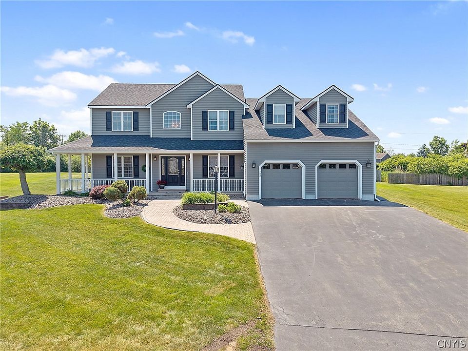 1st image of 7508 Plum Hollow Cir