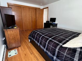 6212 W Montrose Ave #2S, Chicago, IL 60634